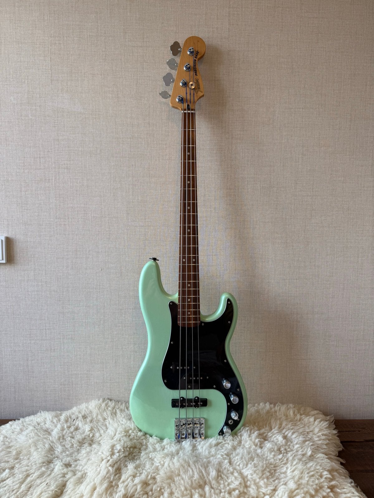 Fender Precision Bass Deluxe - Zo goed als nieuw, Ophalen, Zo goed als nieuw, Elektrisch