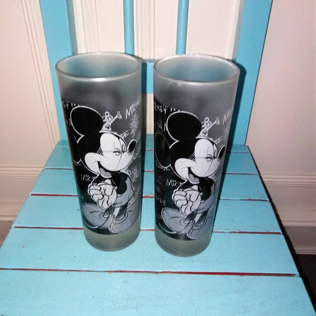 Mickey Mouse glazen zwart/wit - Disneyland Parijs set van 2, Ophalen, Mickey Mouse, Gebruikt, Servies