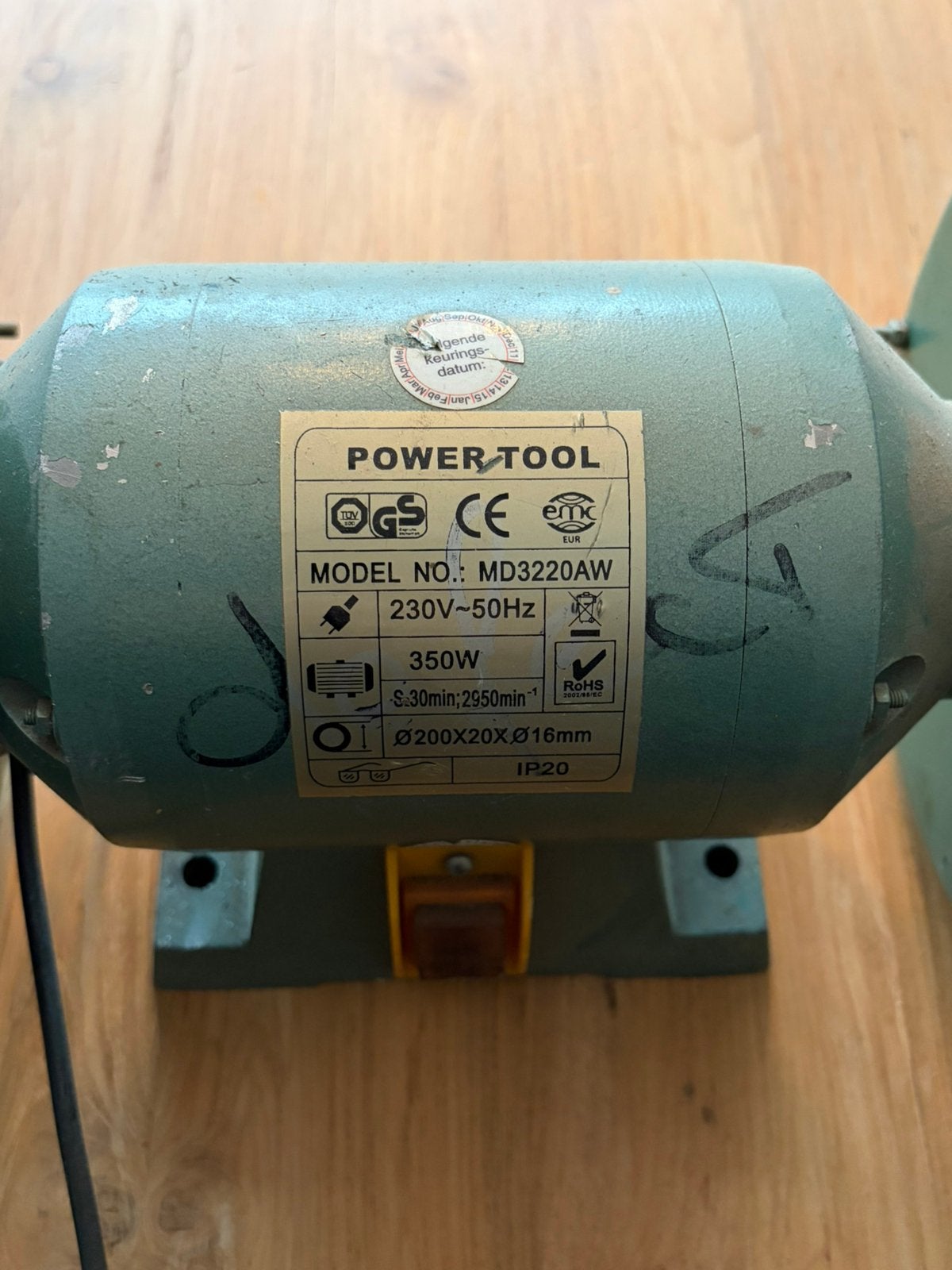 Slijpsteen, Ophalen, Gebruikt, Minder dan 700 watt, Werkbankslijpmachine