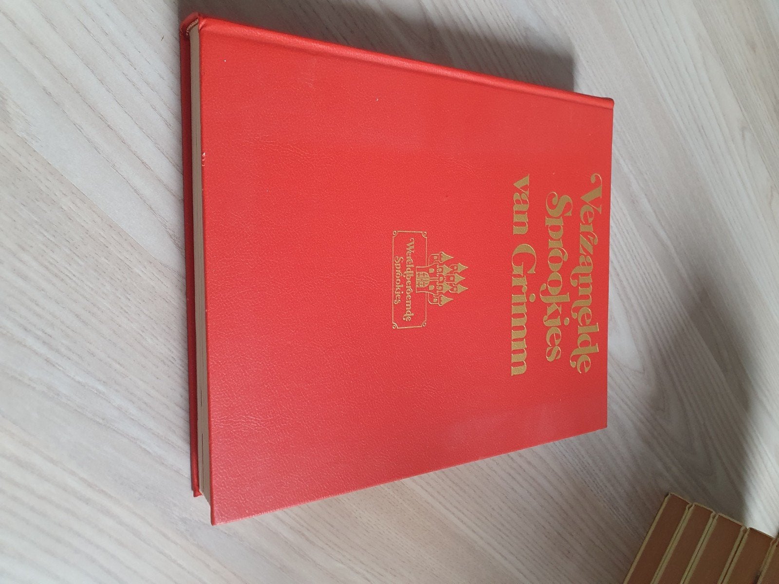 Karl May, Suske en Wiske, wipneus en Pim, de smurfen, Boeken, Meerdere stripboeken, Ophalen of Verzenden, Gelezen