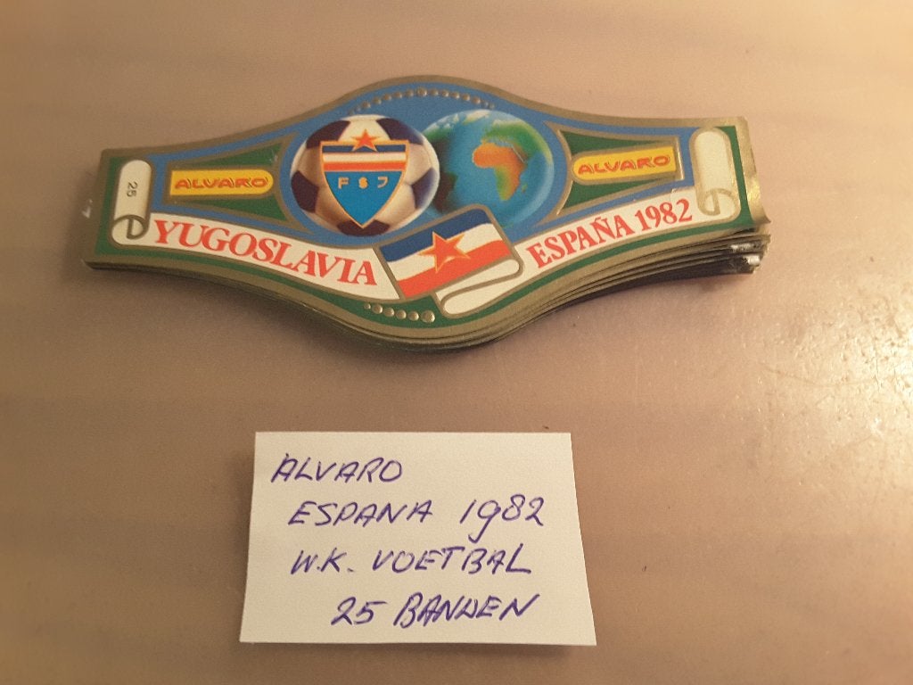 Sigarenbandjes Alvaro Espana 1982, Verzamelen, Ophalen of Verzenden, Zo goed als nieuw, Sigarenbandjes