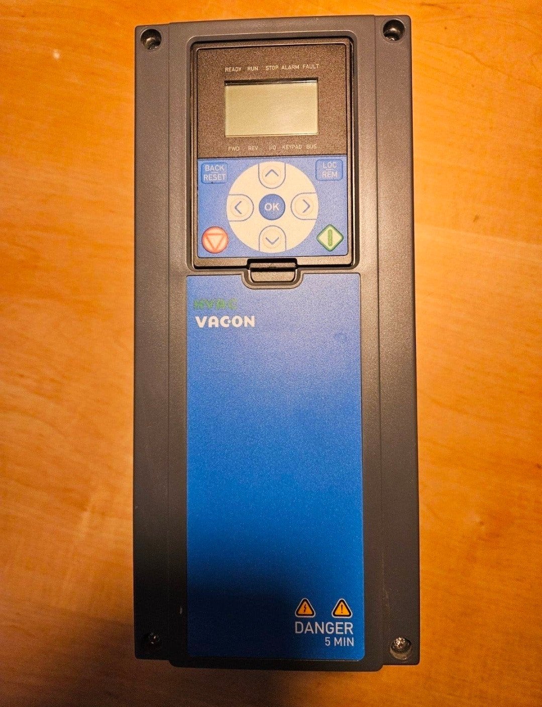 Vacon  VACON0100-3L IP54/TYPE12  Frequentieregelaar 2.2kW 3H, Ophalen of Verzenden