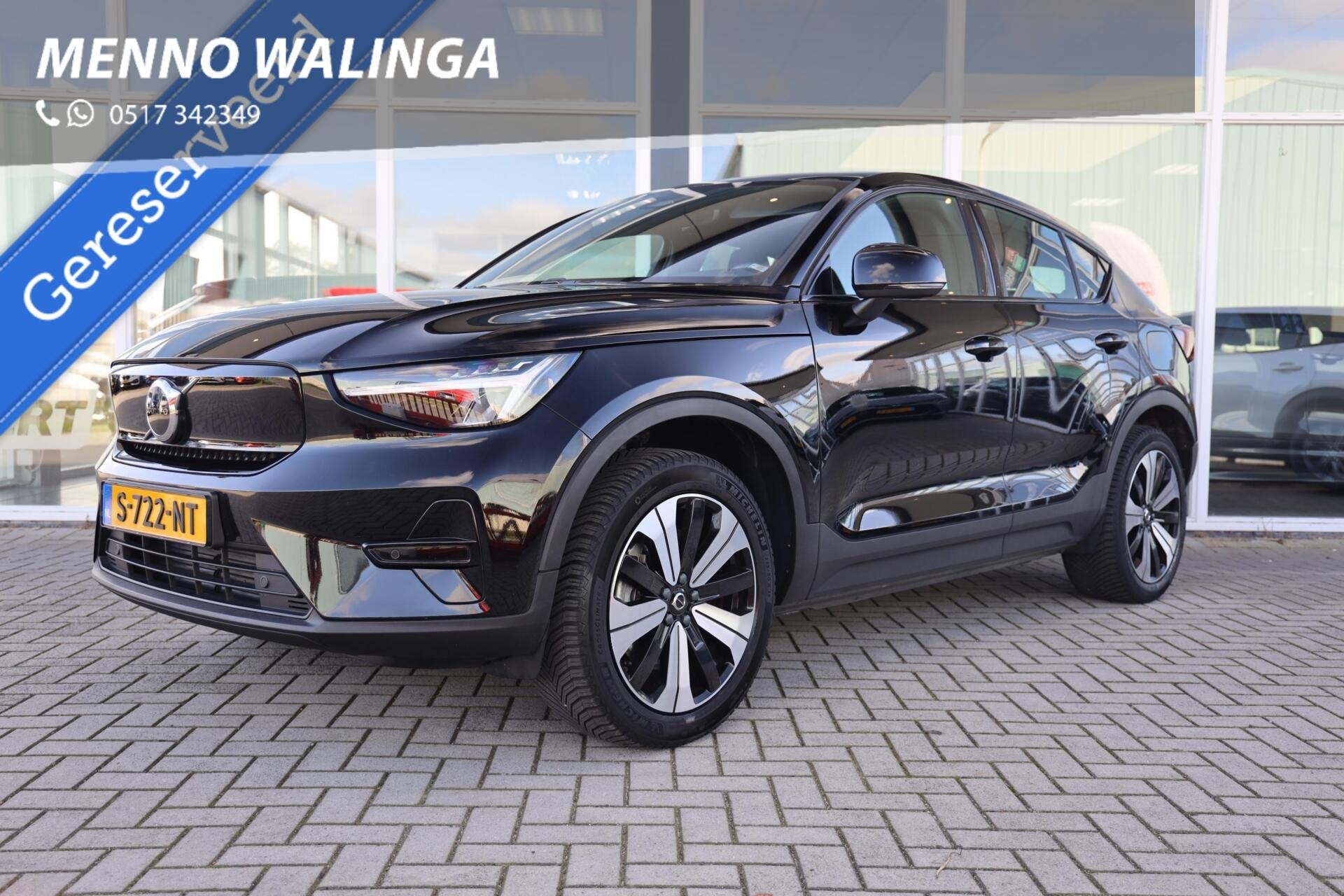 Volvo C40 Recharge Core 69 kWh|Camera|Panoramadak|Carplay|Na, Gebruikt, Met garantie (alle), Zwart, SUV of Terreinwagen