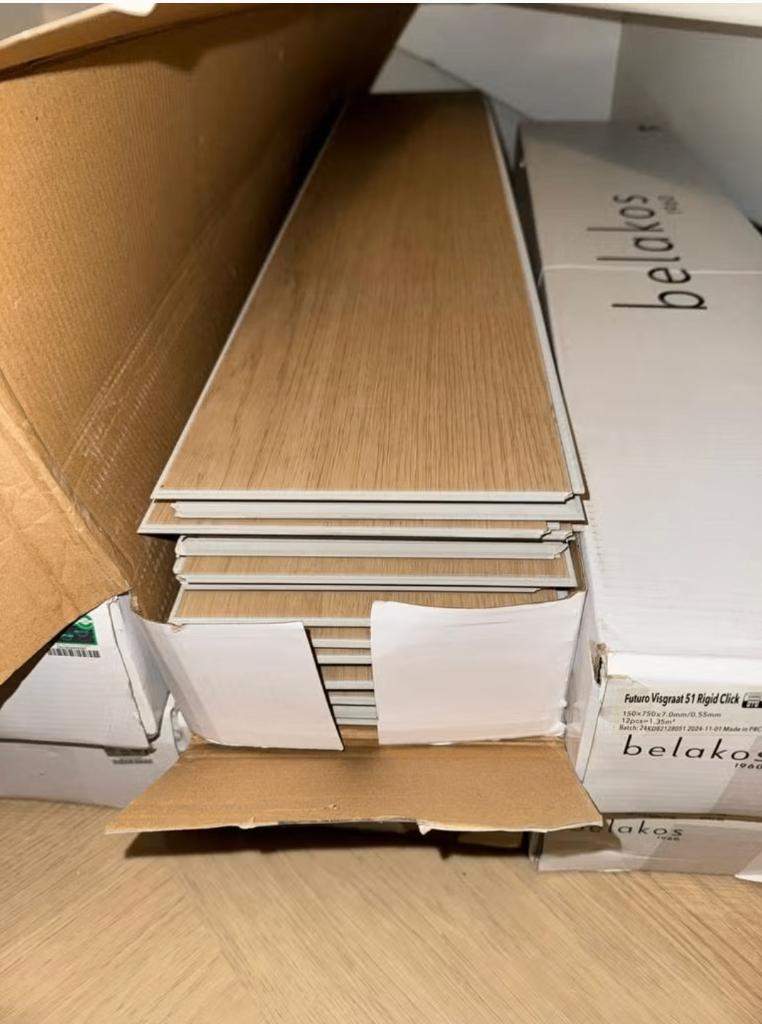 Pvc click belakos 51 Futuro Visgraat + gratis hoge plinten, Ophalen, Kunststof, 50 tot 150 cm, Overige typen