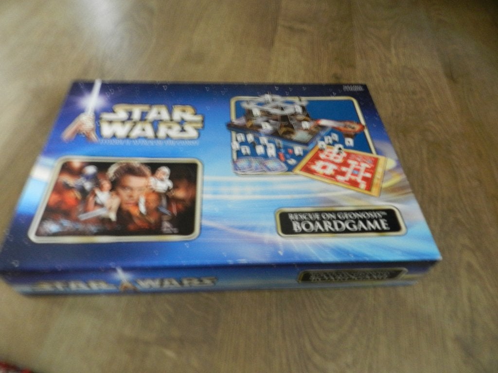 Star Wars Bordspel Resue on geonosin, Verzenden, Zo goed als nieuw, Actiefiguurtje