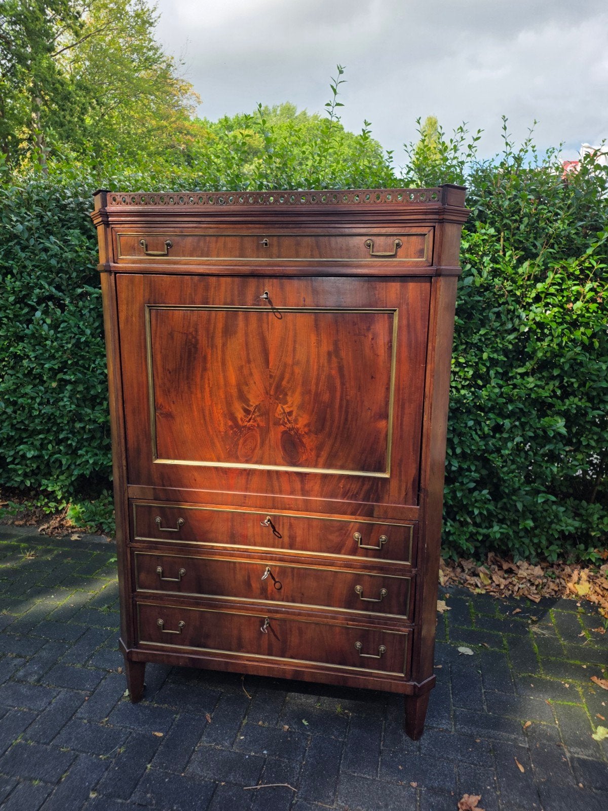 Antieke “Secretaire à abattant”, Ophalen