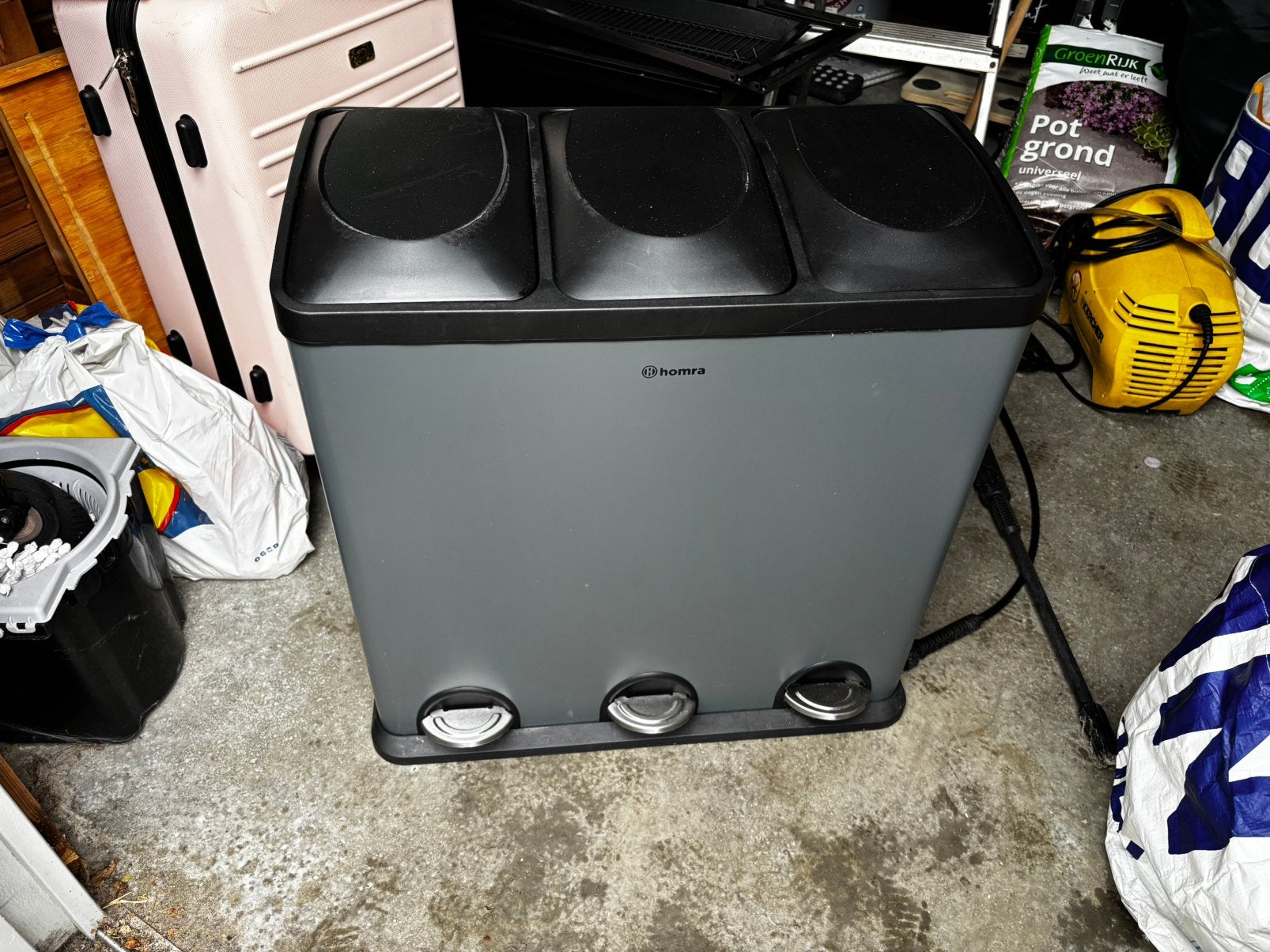 Homra pedaal afvalbak, Huis en Inrichting, 40 liter of meer, Ophalen, Zo goed als nieuw