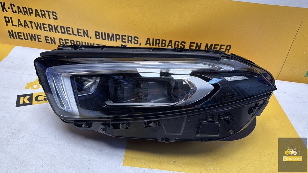A KLASSE W177 MULTIBEAM LED KOPLAMP LINKS A1779065303, Info@fabrikant.eu, Fabrikantstraat 1
1000 AA  Amsterdam, NL, Mercedes-Benz