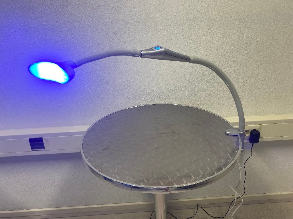 bleeklamp (tafel), Sieraden, Tassen en Uiterlijk, Uiterlijk | Mondverzorging, Ophalen of Verzenden, Nieuw, Overige typen