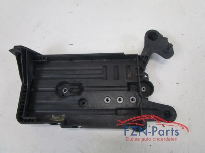 VW Golf 7 Accubak, Auto-onderdelen, Accu's en Toebehoren, Gebruikt, Ophalen of Verzenden