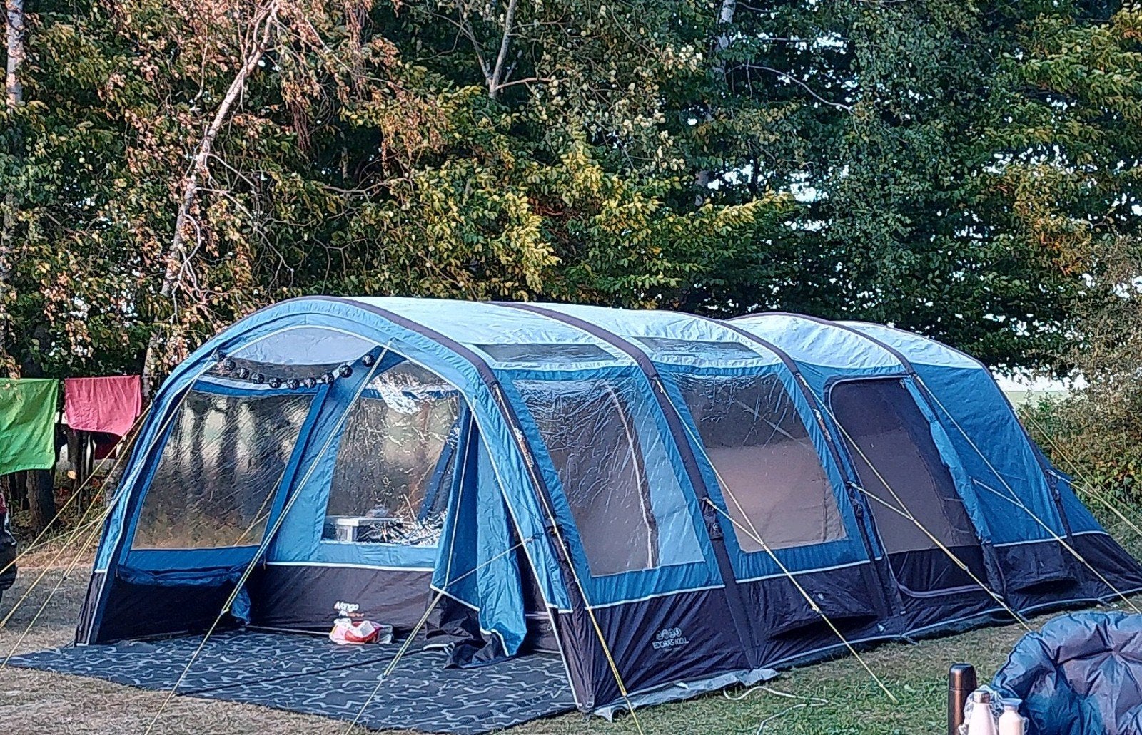 Lichte,fijne,ruime Vango Edoras 600Xl Air skyblue ventilatie, Ophalen, Gebruikt, Tot en met 6