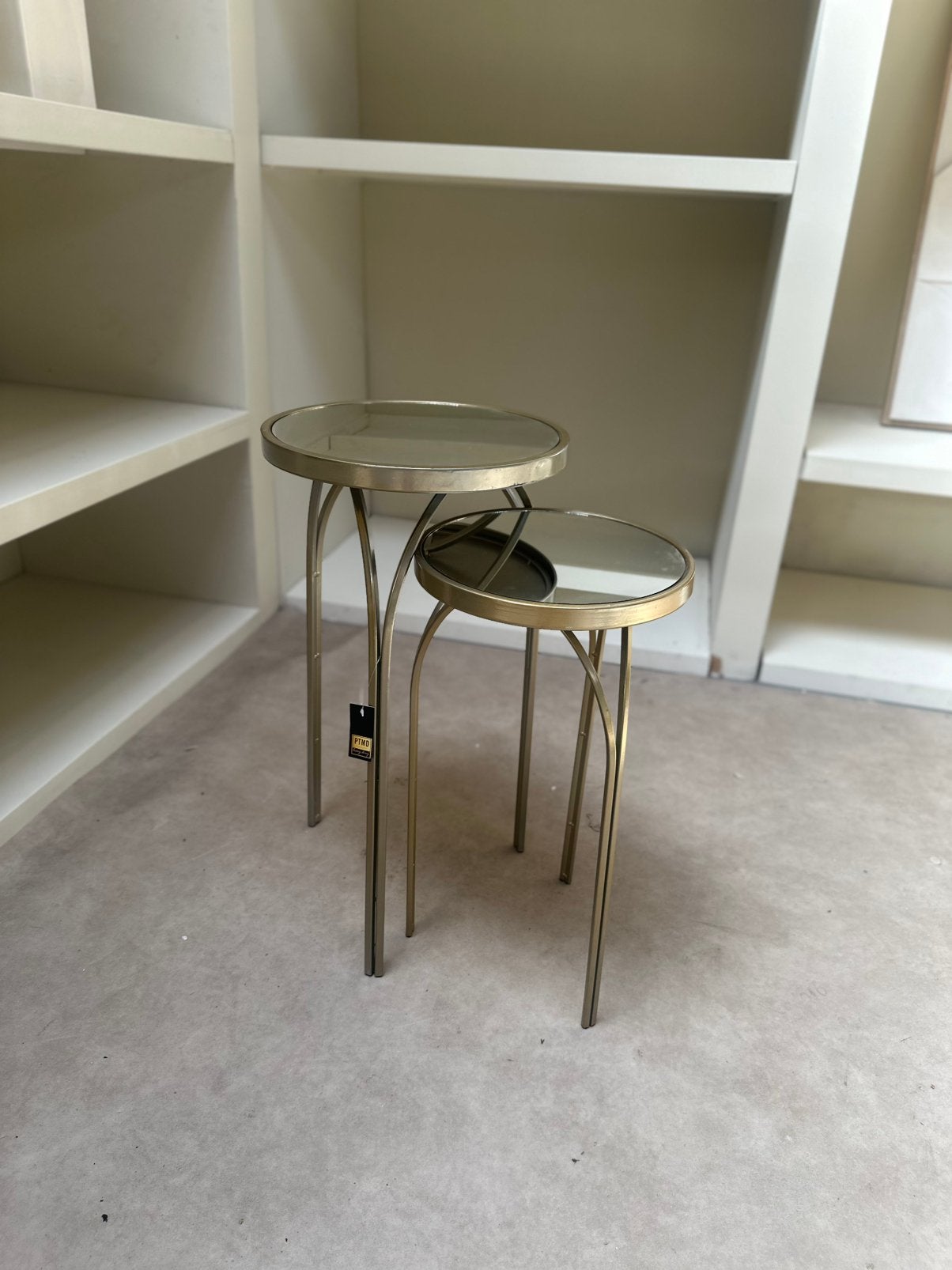 PTMD Bijzettafel setje messing, 45 tot 60 cm, Minder dan 55 cm, Metaal of Aluminium, Rond