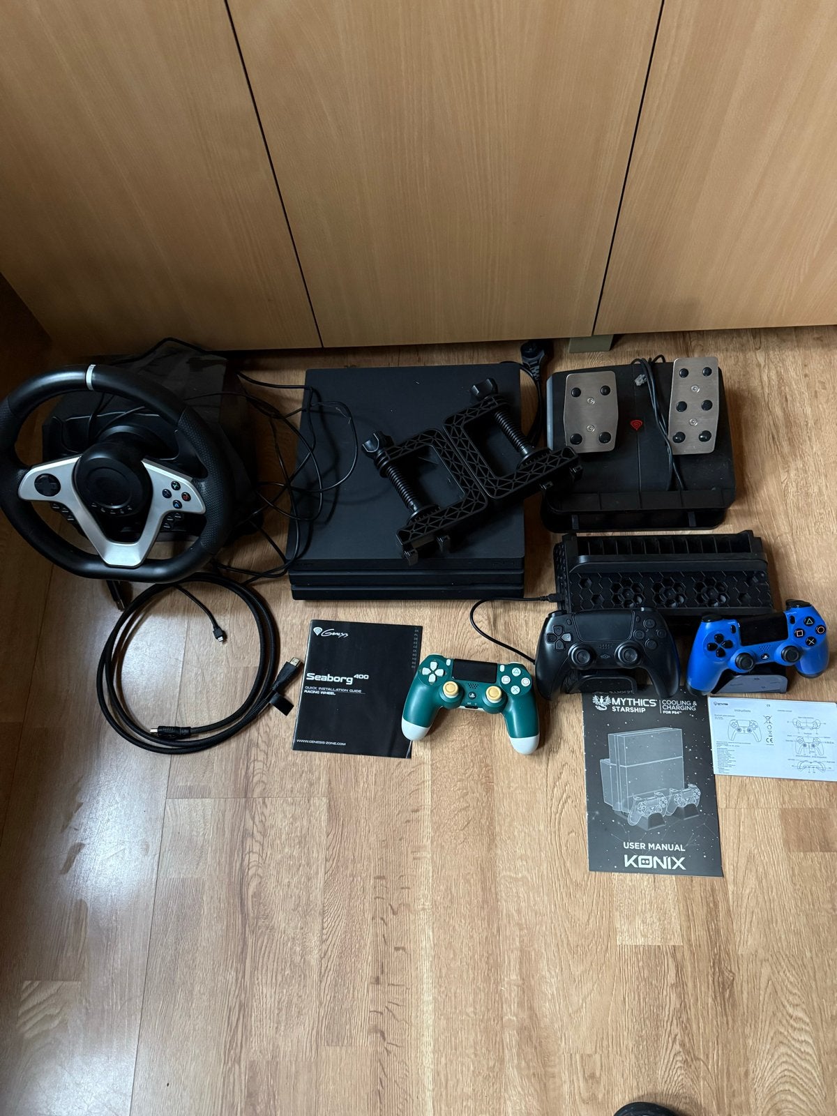 PS4 Pro met 35 games, racestuur en controllers en lader, Spelcomputers en Games, Ophalen, Overige genres, Virtual Reality, Eén computer