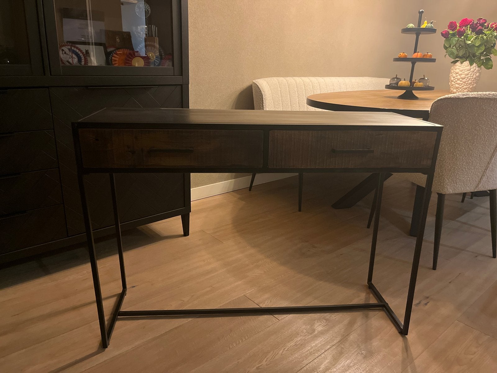 Industrieel bureau / side tabele met lades metaal, Ophalen, Gebruikt, Bruin, Industrieel