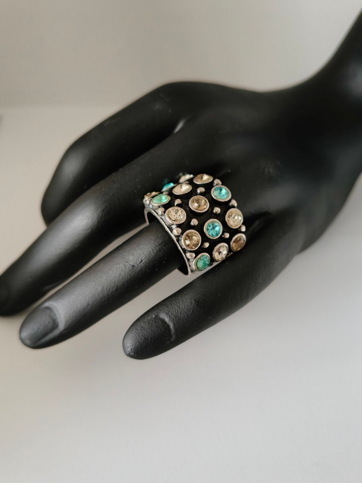 Zilveren 925 Ring met Witte en Turquoise Kristallen, Met kristal, 18 tot 19, Ophalen of Verzenden, Zo goed als nieuw
