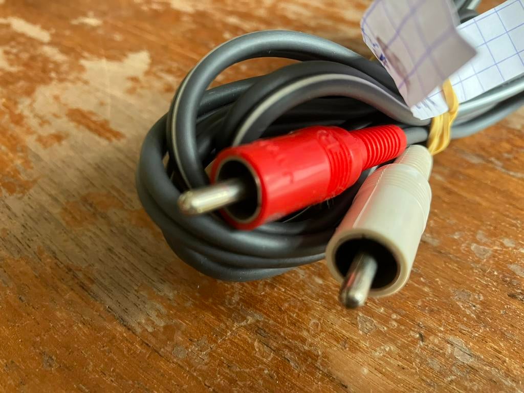 Ouderwetse RCA - Tulp interlinks Japan 150cm, Ophalen, Gebruikt, Minder dan 2 meter, Interlink-kabel
