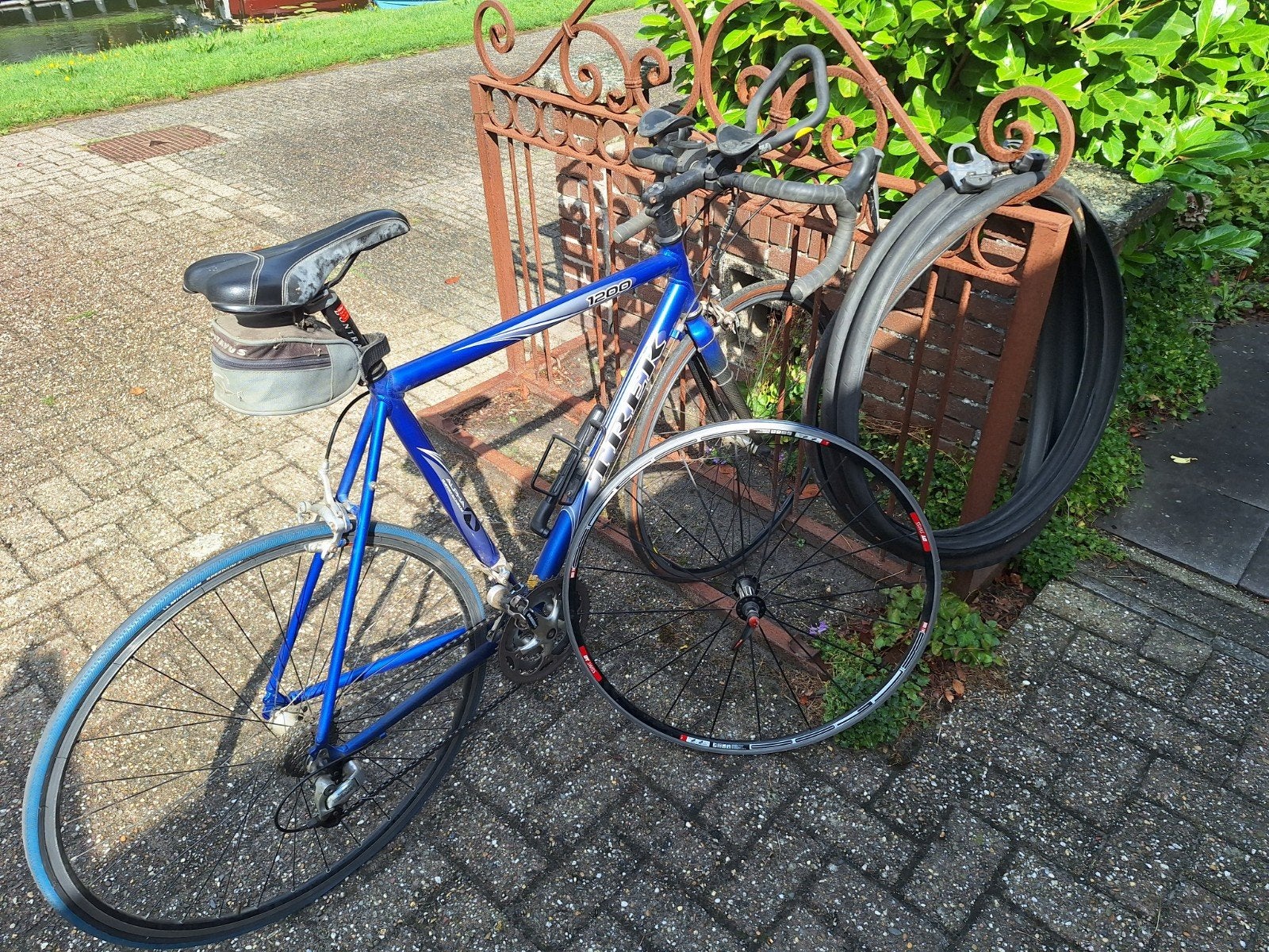 Trek 1200 racefiets - Blauw, goede staat, Fietsen en Brommers, Gebruikt, Aluminium, 15 tot 20 versnellingen, Ophalen