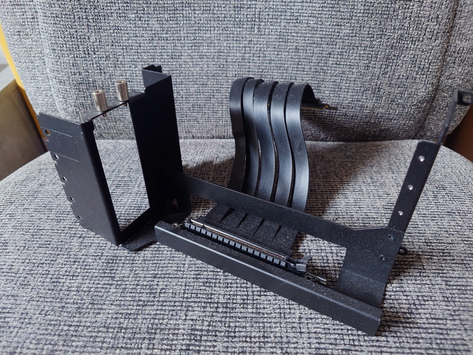 Vertical GPU bracket met PCIe riser cable, Ophalen, Gebruikt