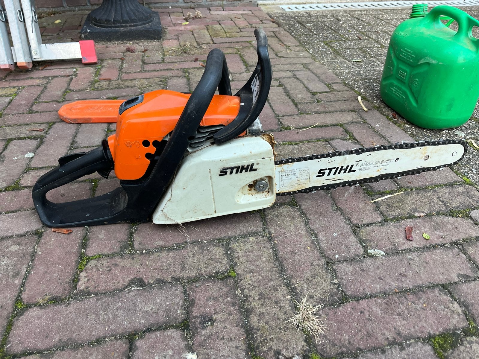 Stihl MS 171 Kettingzaag - Krachtig en Betrouwbaar, Doe-het-zelf en Verbouw, Ophalen, Gebruikt, Kettingzaag