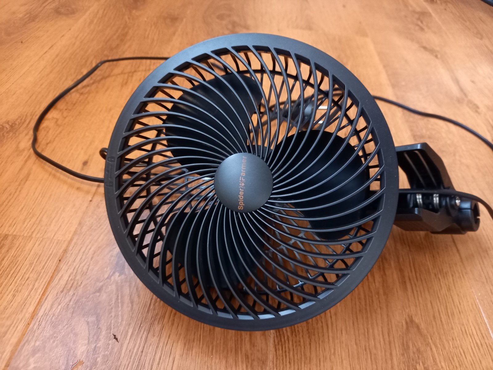 SpiderFarmer 6" clip fan + 2e clip fan, Ophalen of Verzenden, Zo goed als nieuw, Klimaatbeheersing