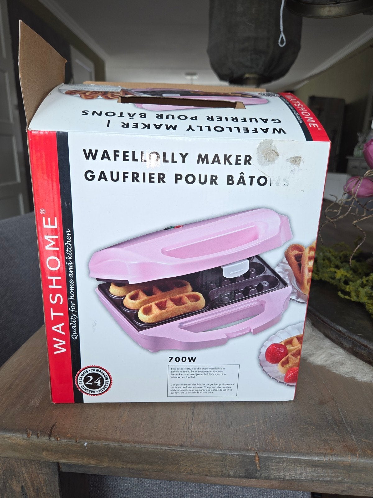 WatsHome Wafellolly Maker - Roze Wafelijzer voor Wafelsticks, Ophalen of Verzenden, Zo goed als nieuw