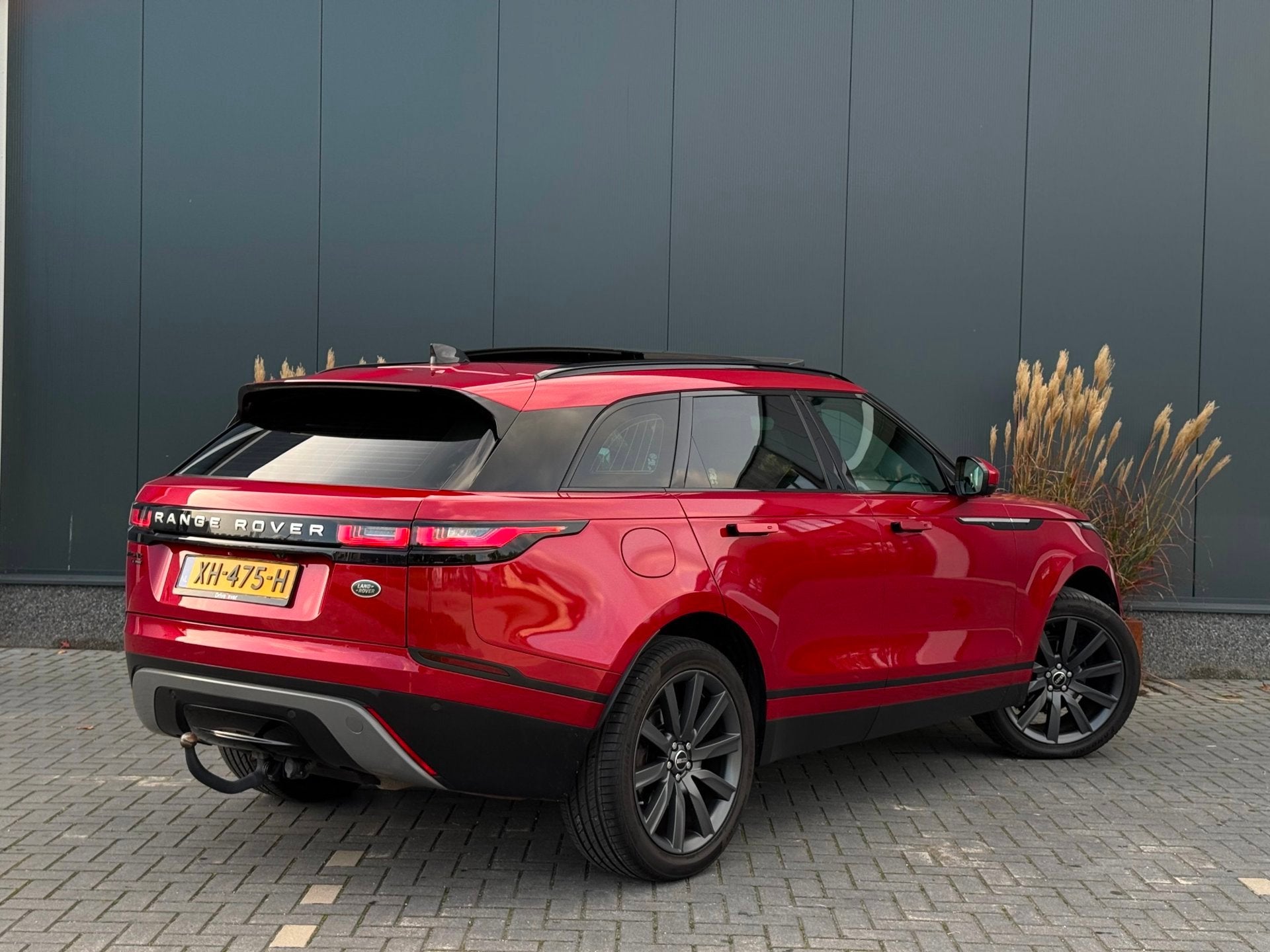 Land Rover Range Rover Velar 2.0 I4 Turbo AWD SE FULL | ORG, Auto's, Dealer onderhouden, Gebruikt, 4 cilinders, Met garantie (alle)