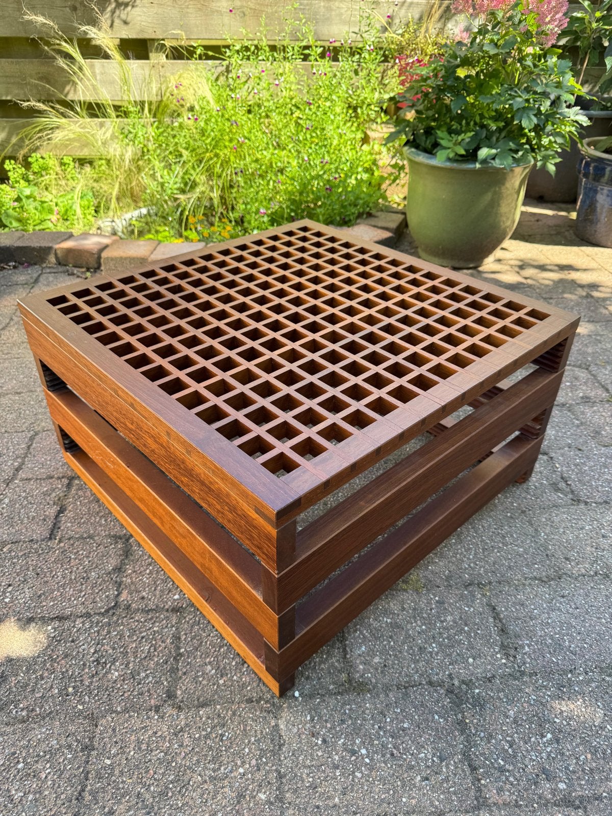 Tetra tafel van Bernard Vuarnesson voor Bellato, Ophalen, 50 tot 100 cm, Vierkant, 50 tot 100 cm