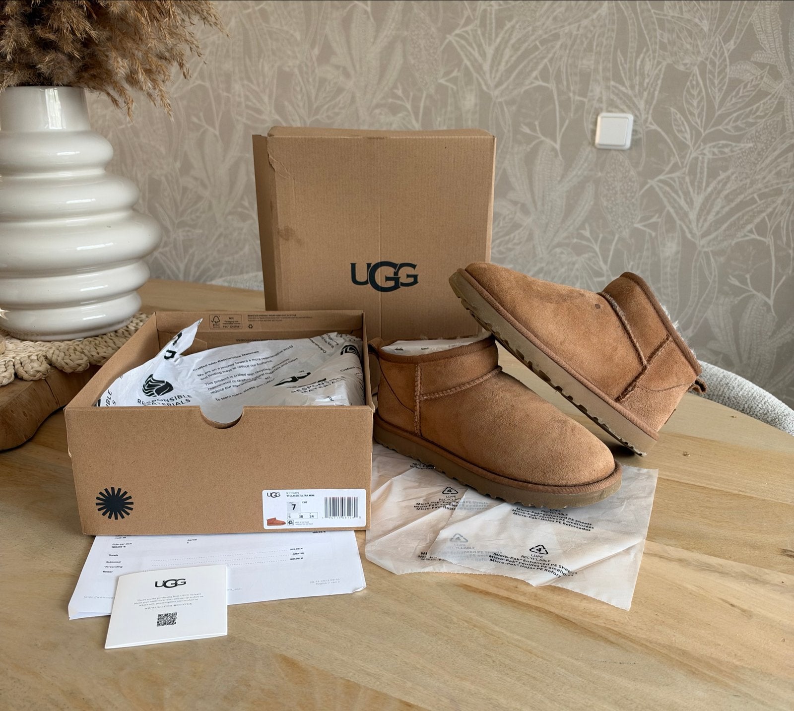 Originele UGG Classic Ultra Mini Boots chestnut maat 38, Bruin, Overige typen, Ophalen of Verzenden, Gedragen