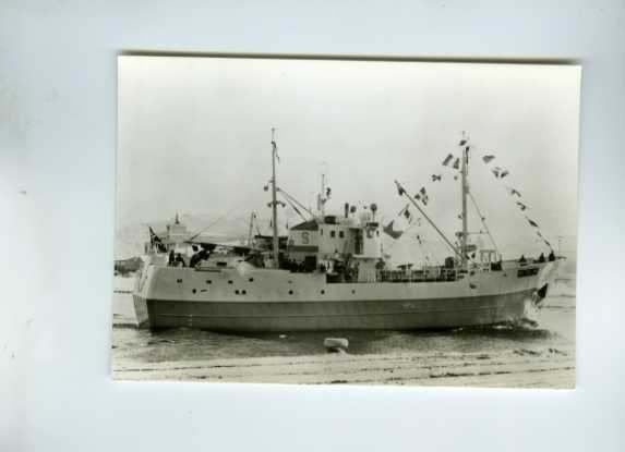 scheepvaart-foto-VISSERIJ-silljo-werf akers, Verzamelen, Scheepvaart, Ophalen of Verzenden, Zo goed als nieuw, Boek of Tijdschrift