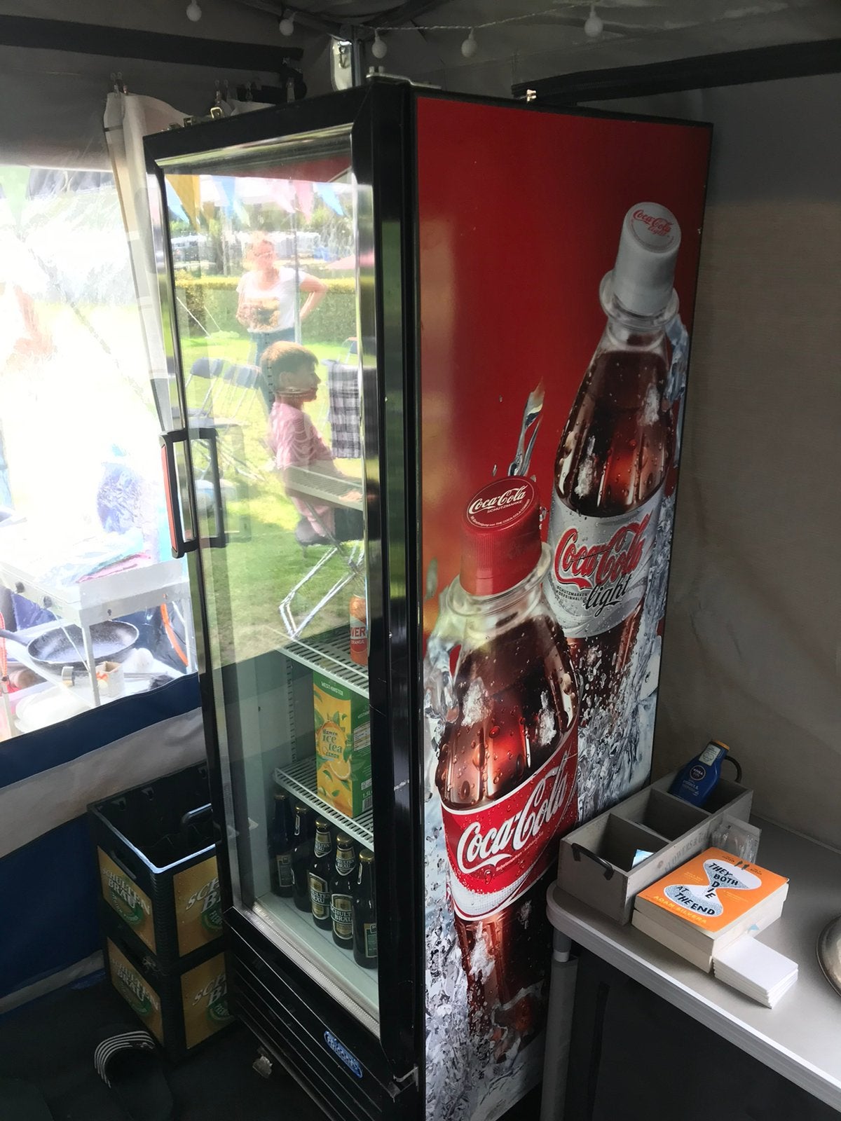 Coca cola koelkast te huur, Ophalen, Zonder vriesvak, 200 liter of meer, 160 cm of meer