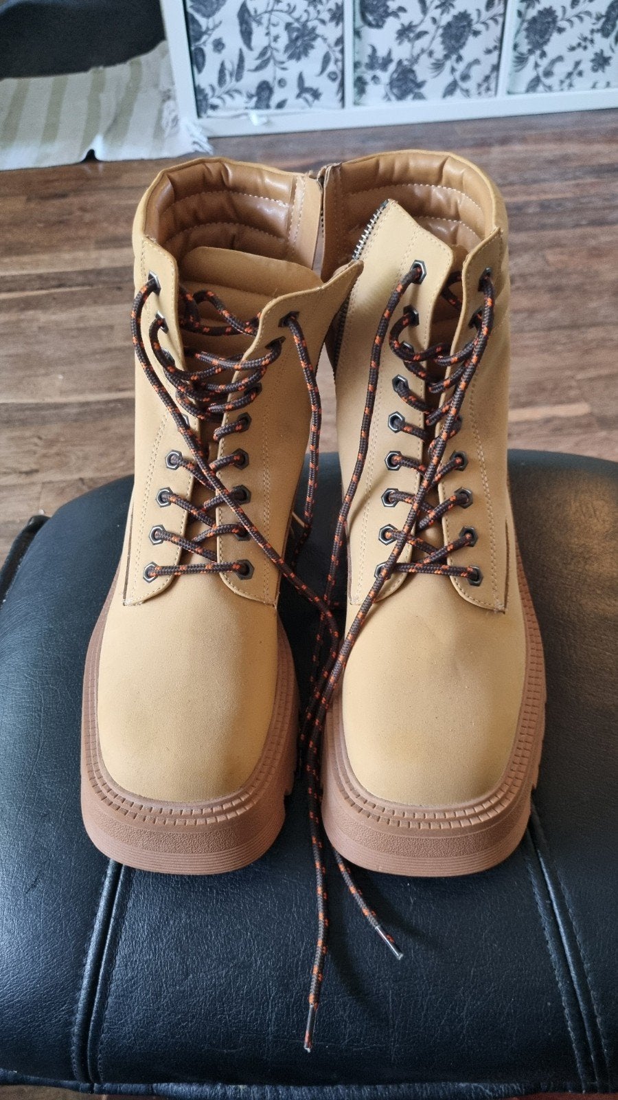 Bershka Designer Boots Maat 39 - Nieuw, Bruin, Lage of Enkellaarzen, Nieuw, Bershka