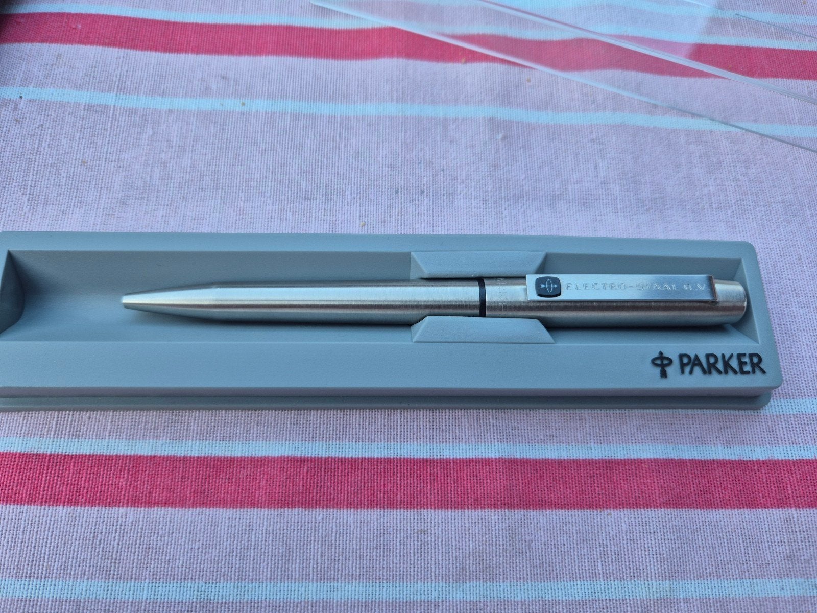 Vintage Parker Balpen - Electro-Staal B.V. Reclame, Verzamelen, Pennenverzamelingen, Ophalen of Verzenden, Parker, Balpen, Met reclame