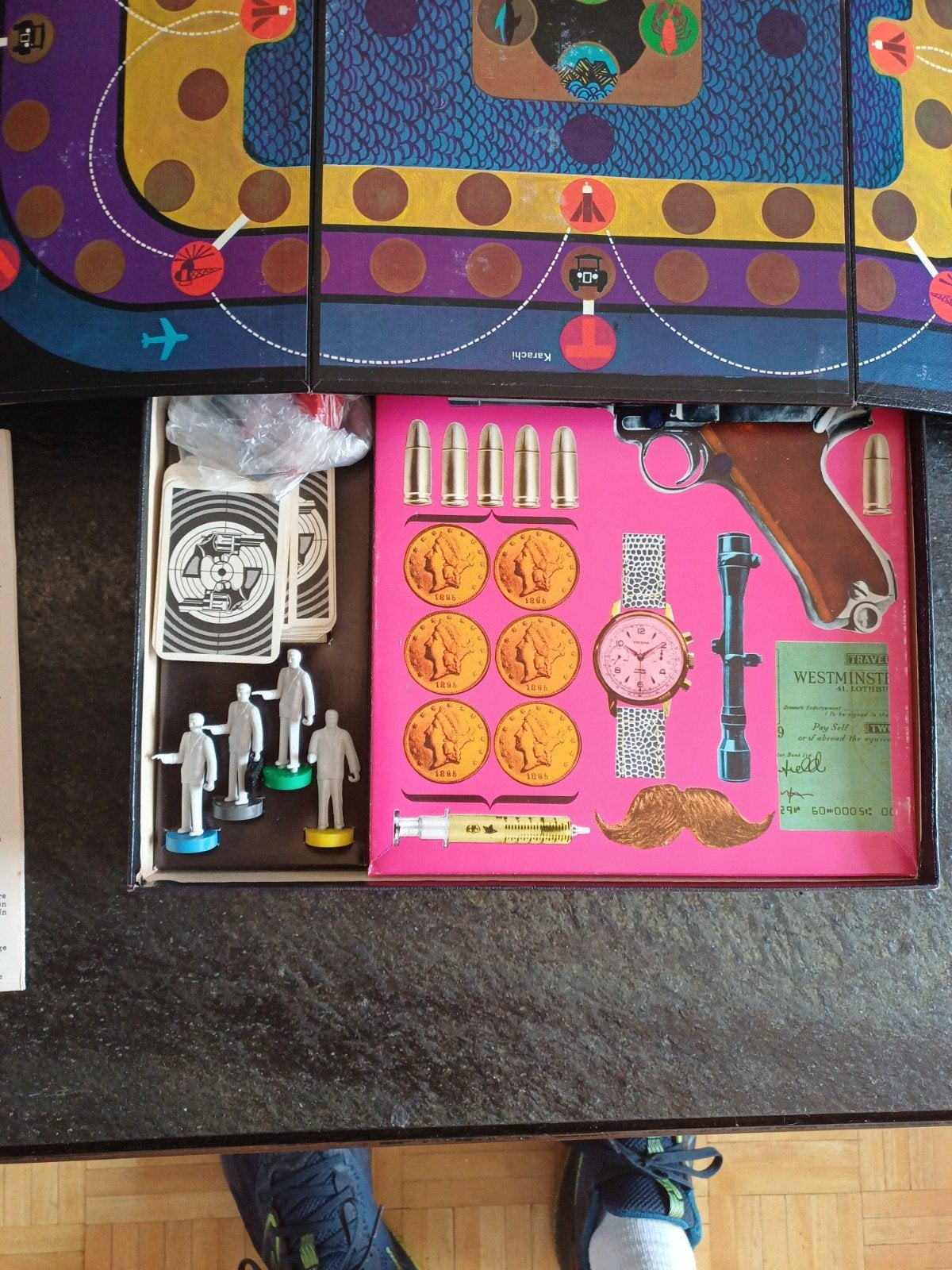 james bond, bordspel van jumbo., Drie of vier spelers, Ophalen of Verzenden, Zo goed als nieuw, Jumbo spellen