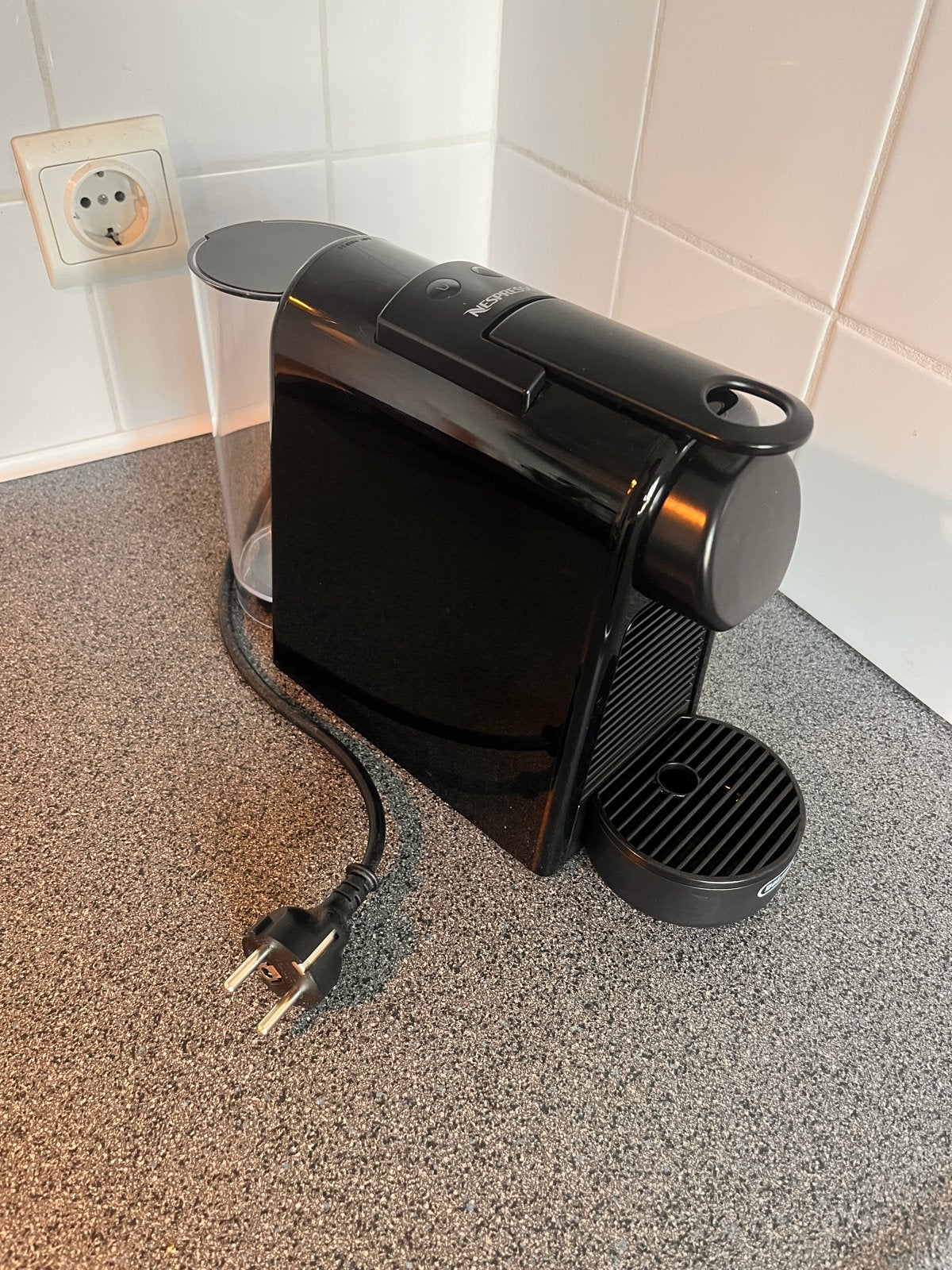 De'Longhi Nespresso Essenza Mini