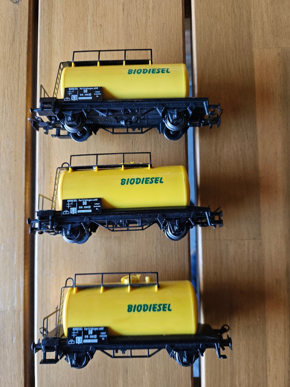 Drie z.g.a.n. Marklin ketelwagens, Wisselstroom, Wagon, Ophalen of Verzenden, Zo goed als nieuw