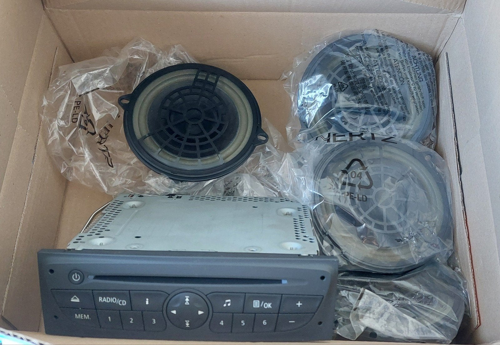 Renault Clio Autoradio, Ophalen, Gebruikt