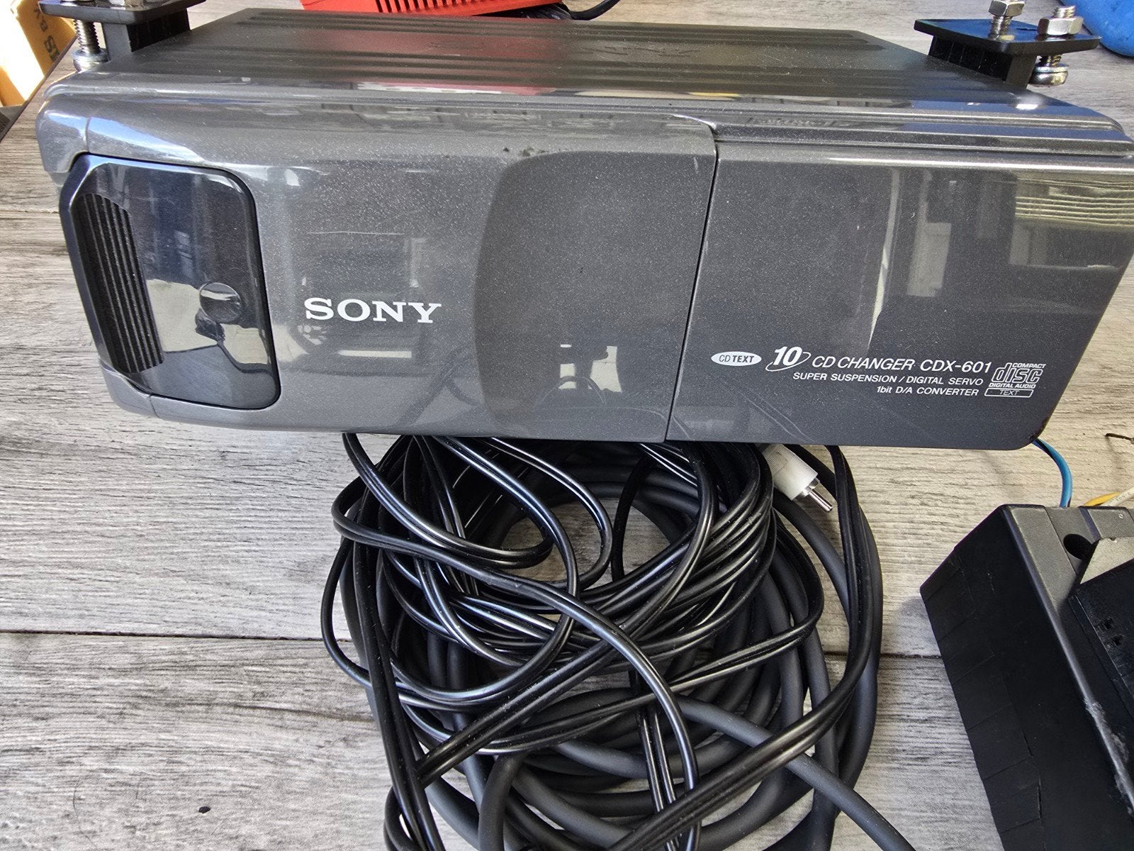 Sony CDX-601 CD-wisselaar met JBL PX3 en Alpine filter, Auto diversen, Ophalen of Verzenden