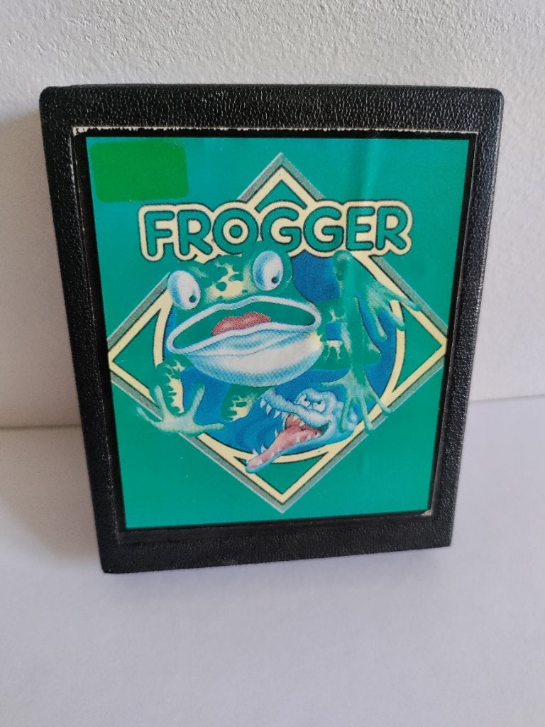 Atari 2600 Frogger game cartridge, Spelcomputers en Games, Spelcomputers | Atari, Ophalen of Verzenden, Gebruikt, Met 2 controllers