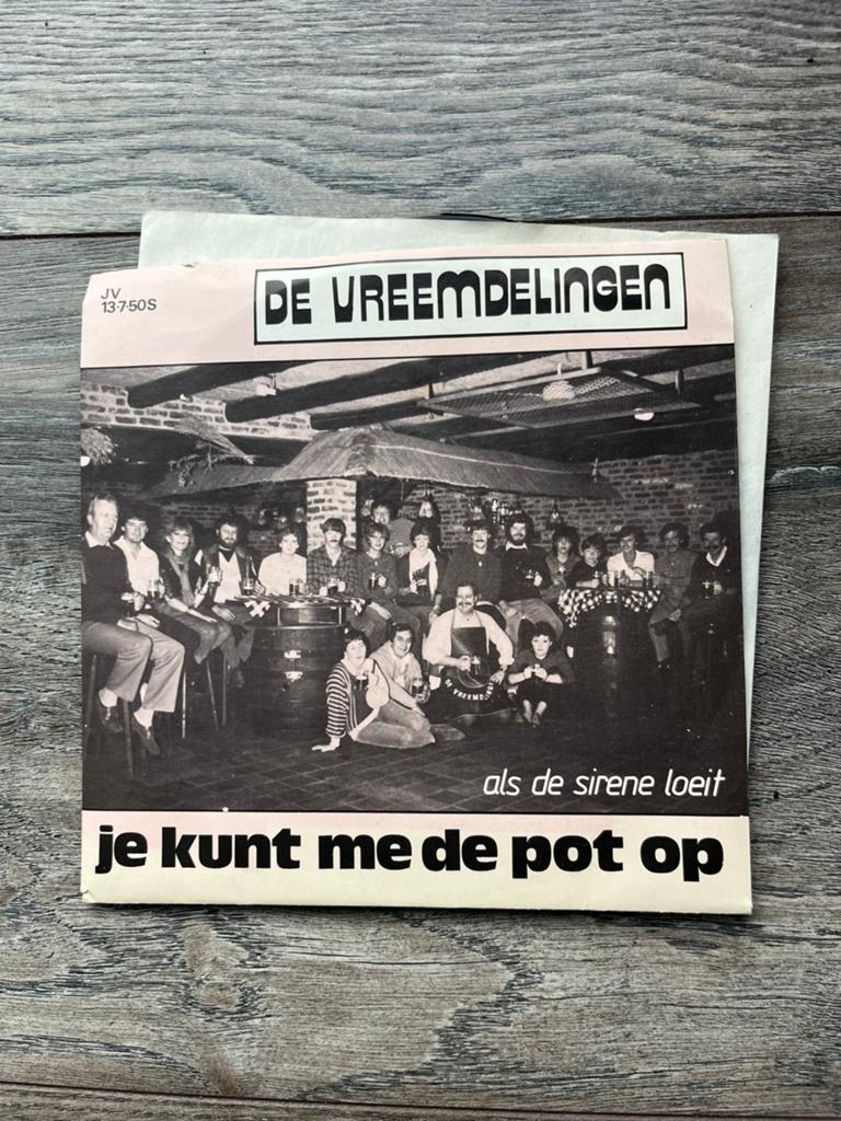 De vreemdelingen - je kunt me de pot op, Ophalen of Verzenden, Zo goed als nieuw, Nederlandstalig