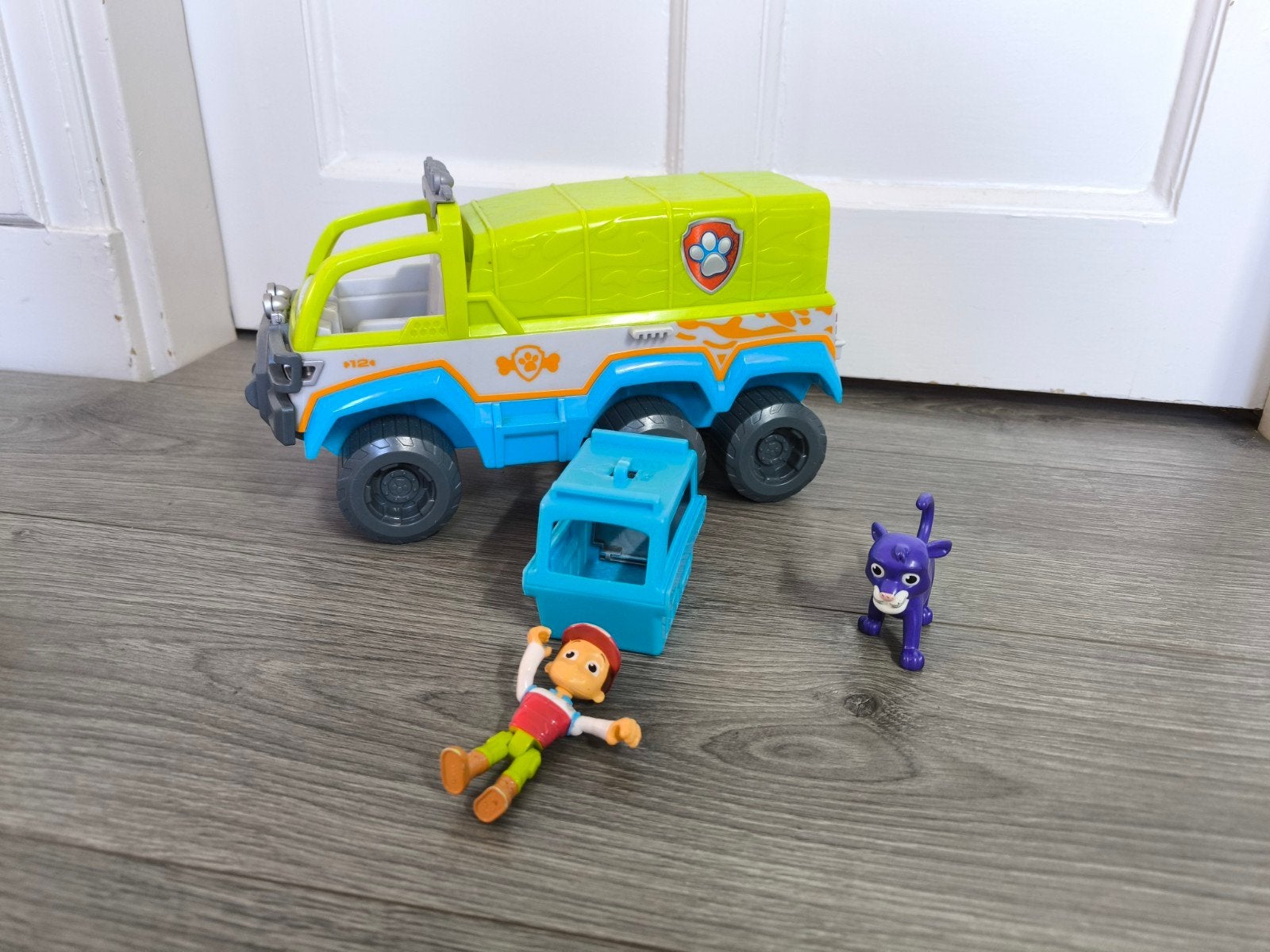 Paw Patrol Jungle Cruiser met Ryder en Panter, Ophalen, Gebruikt