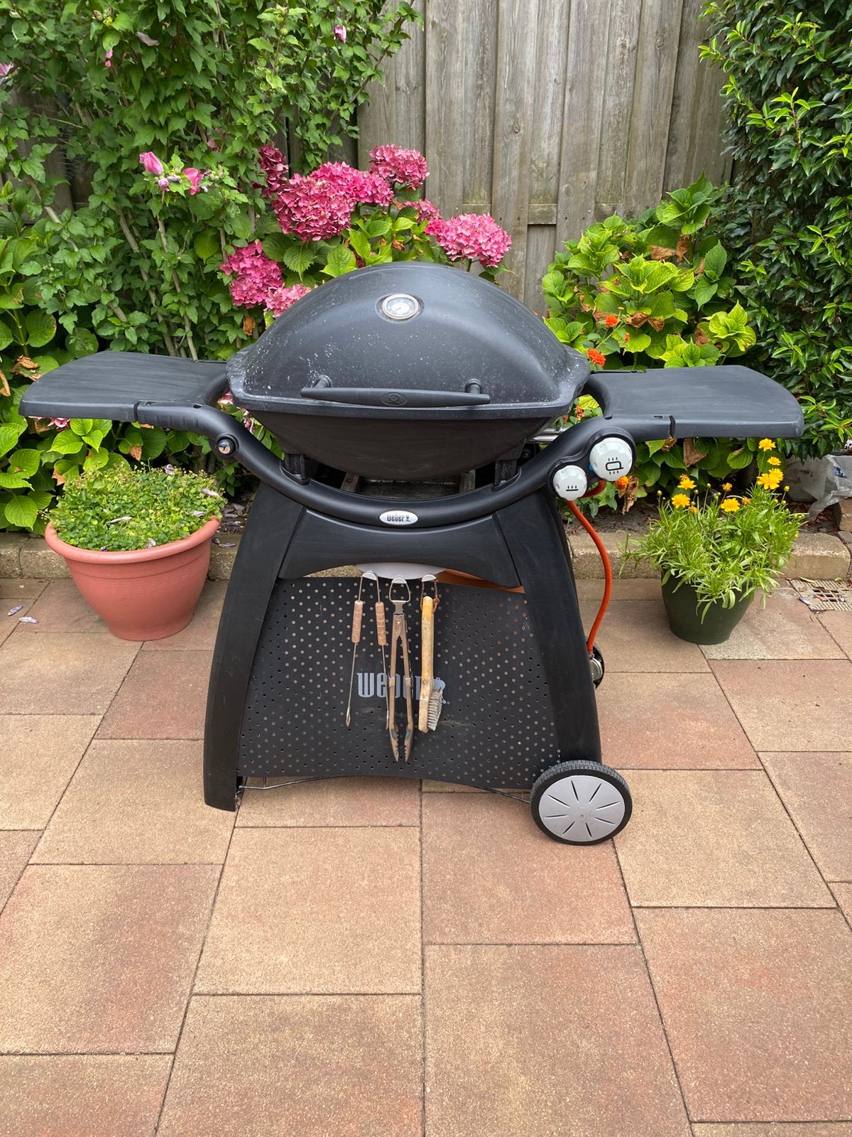 Te koop weber Q3200 de grootste Q bbq, Ophalen, Gebruikt, Weber