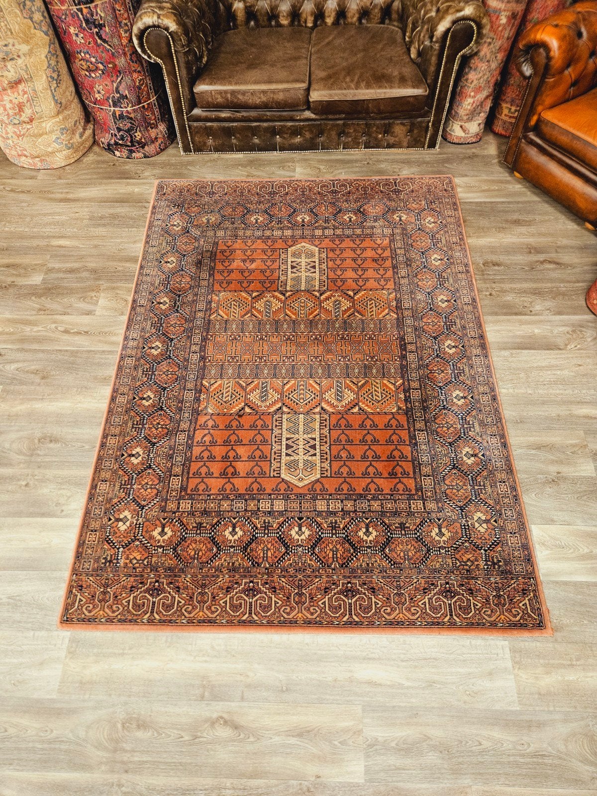 Perzisch Tapijt. prachtige kleuren en patronen! Weg = Weg!, Huis en Inrichting, Stoffering | Tapijten en Kleden, Perzisch, 200 cm of meer