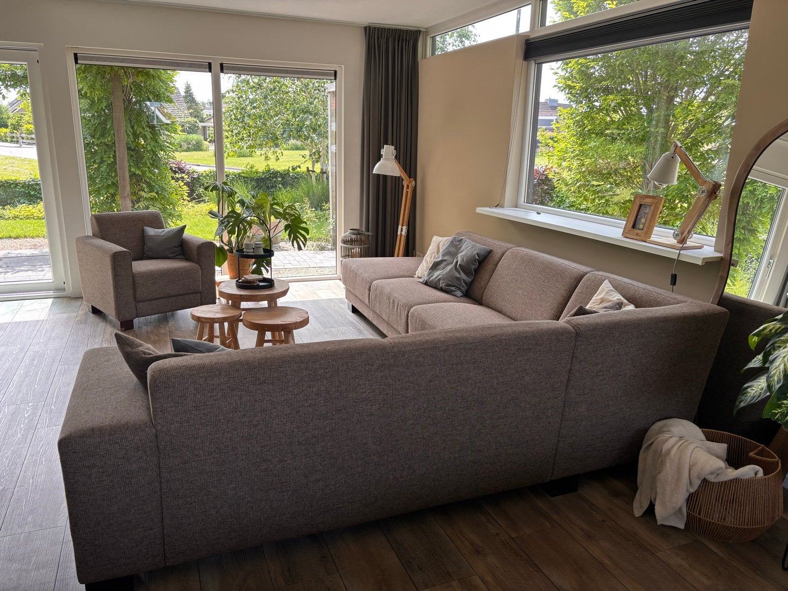 Moderne Hoekbank met Fauteuil - Zo goed als nieuw, Huis en Inrichting, Banken | Bankstellen, 250 tot 300 cm, 100 tot 125 cm, Hoekbank