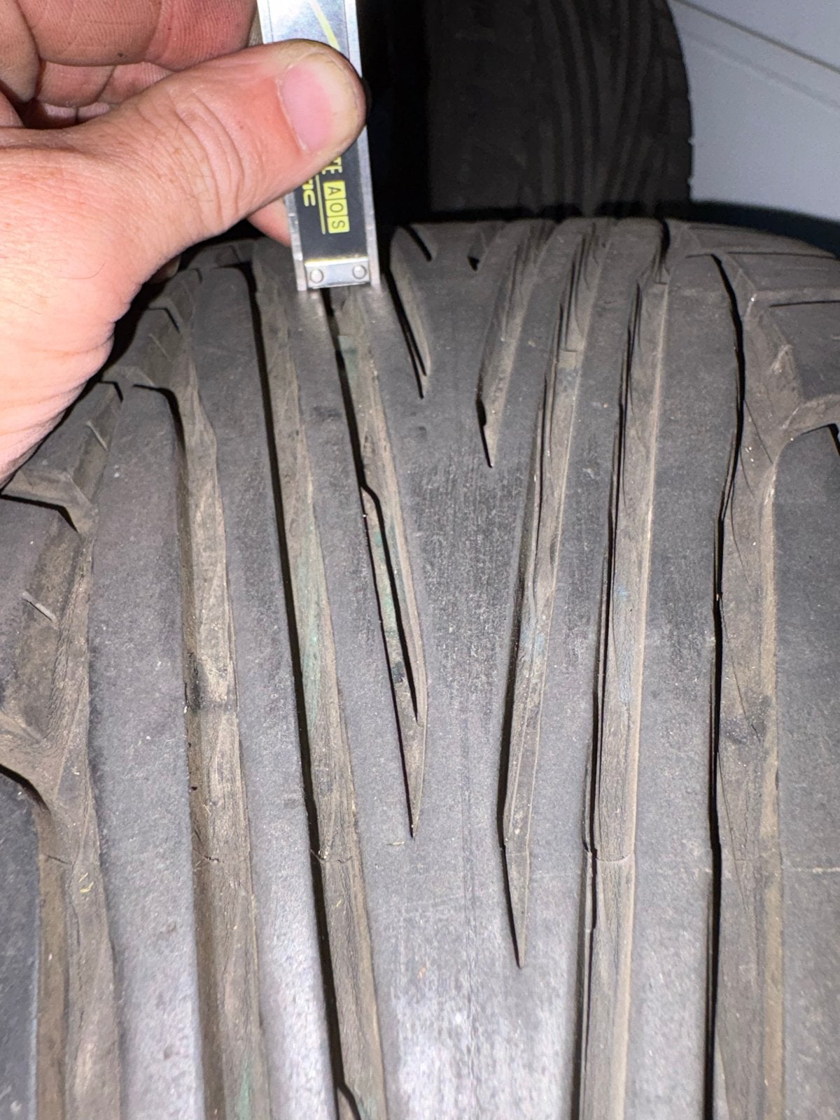 Uniroyal 195/50 R15 V zomerbanden set van 4, Auto-onderdelen, Banden en Velgen, Ophalen, Gebruikt, 15 inch, Band(en)