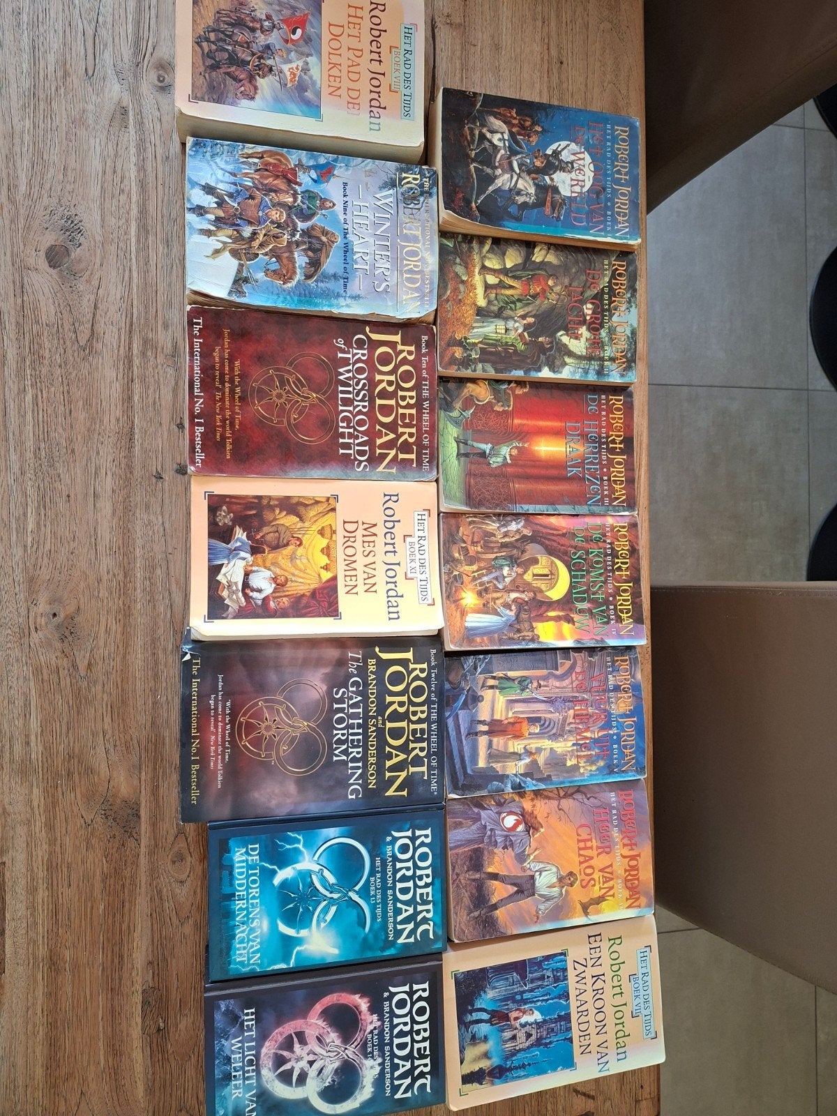 Het Rad des Tijds serie - Robert Jordan & Brandon Sanderson, Boeken, Fantasy, Ophalen of Verzenden, Gelezen