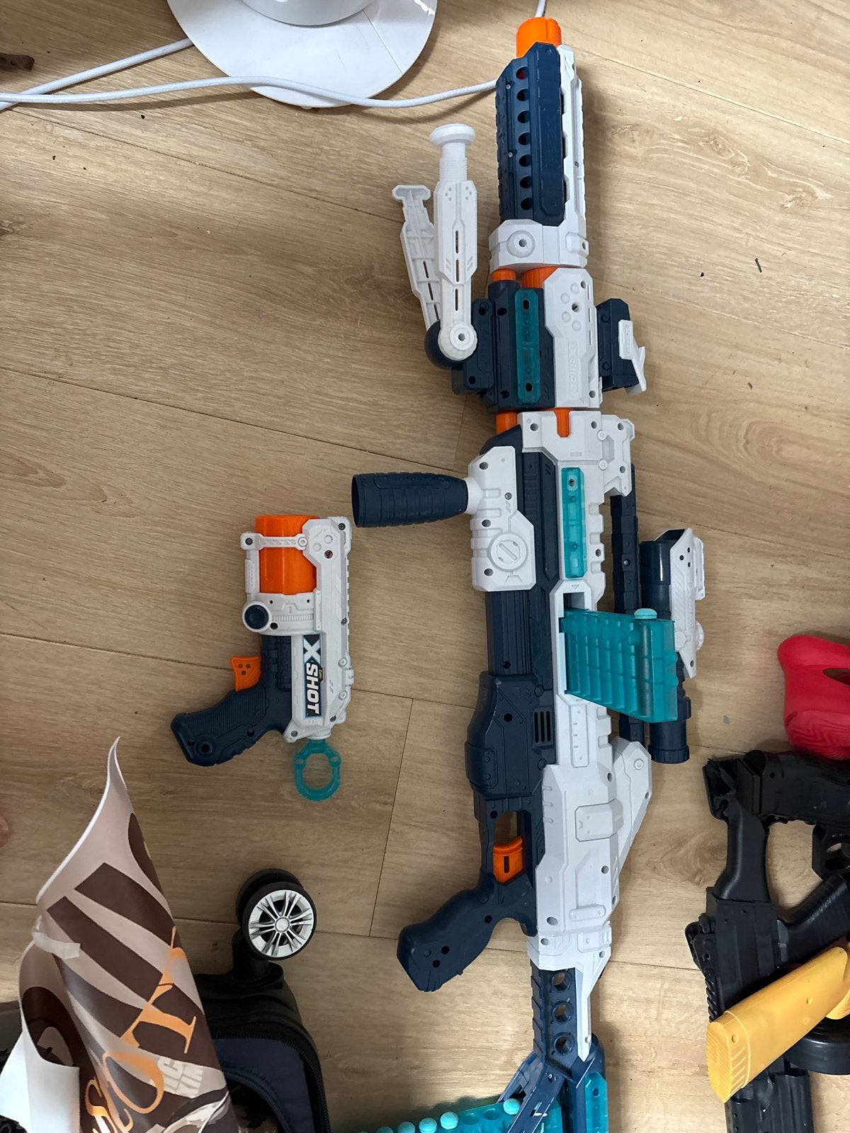 2x X-Shot Speelgoedwapens - Geweer en Pistool, Ophalen, Gebruikt, Jongen of Meisje