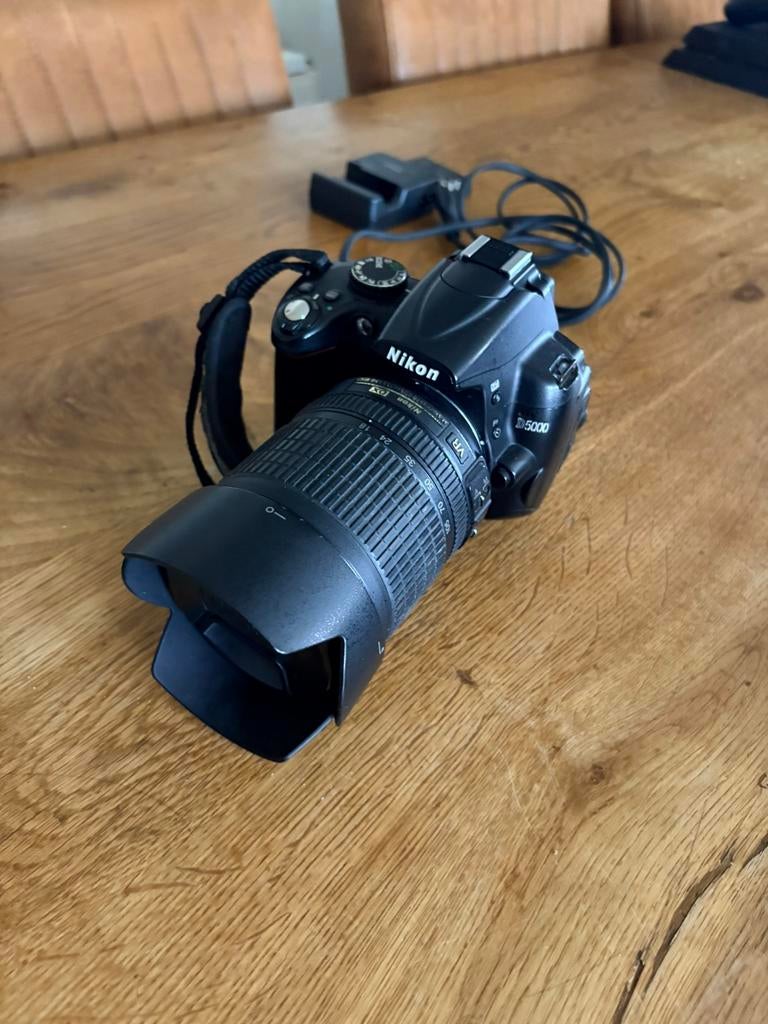 Nikon d5000 camera met tas, Ophalen of Verzenden, Zo goed als nieuw, Nikon, 8 keer of meer