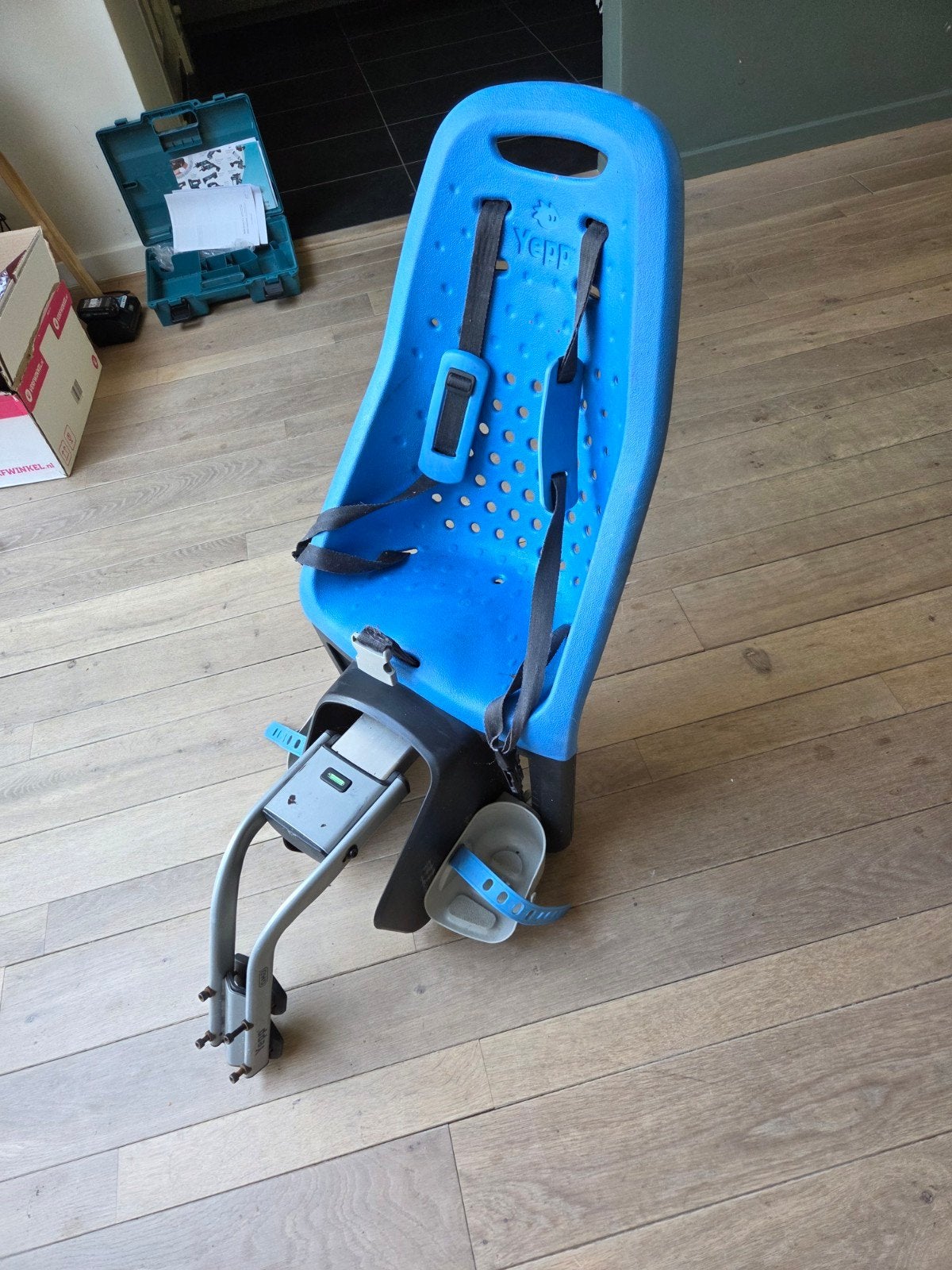 Yepp Fietsstoeltje Achterzitje - Blauw, Fietsen en Brommers, Fietsaccessoires | Fietsstoeltjes, Ophalen, Achterzitje, Yepp, 9 t/m 18 kg