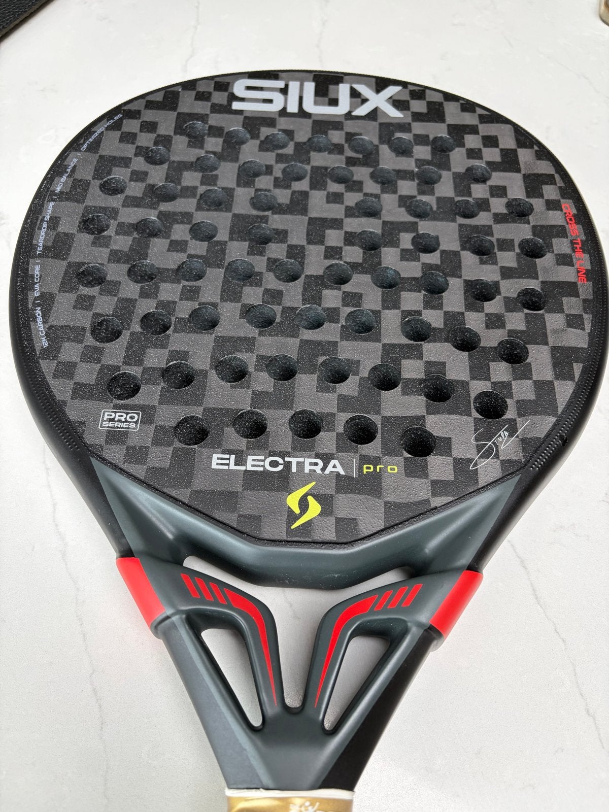 Siux Electra Pro ‘26 Padelracket (1 toernooi mee gespeeld)., Ophalen of Verzenden, Zo goed als nieuw, Padelracket