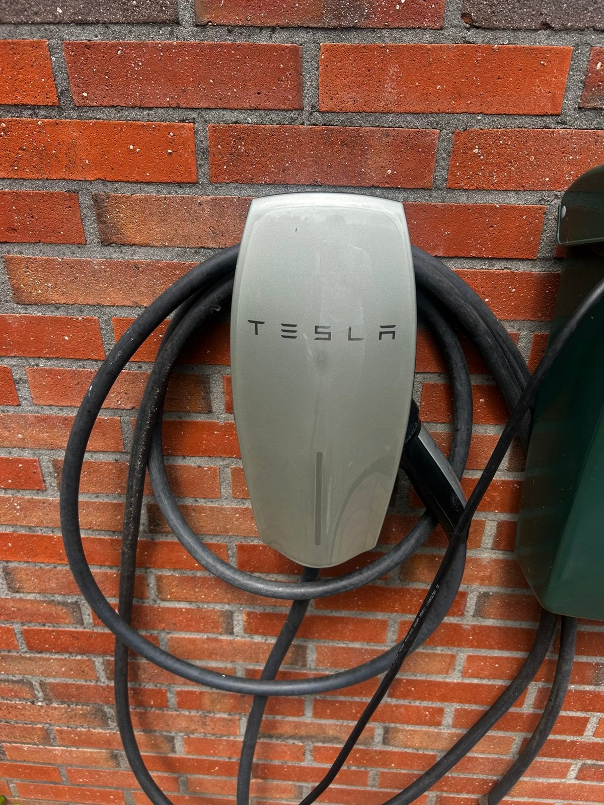 Tesla charger gen2, Ophalen, Zo goed als nieuw, Laadkabel